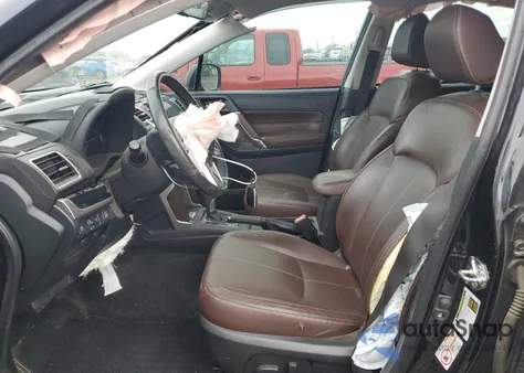 2018 Subaru Forester 2.5I Touring из США, поврежденный, VIN JF2SJAWC4JH464121